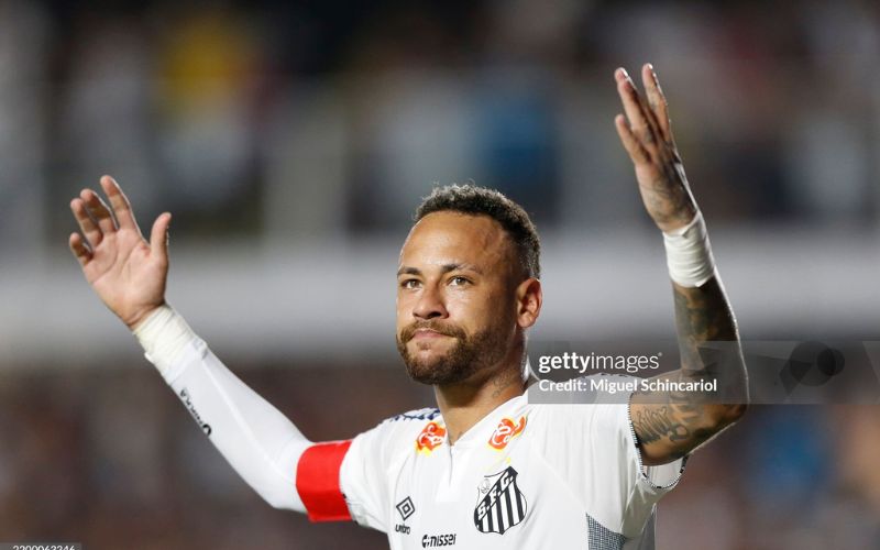 Neymar phải nhanh chóng cải thiện phong độ
