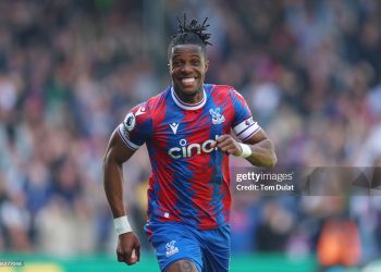 Chuyện của Zaha và thực tế phũ phàng trong bóng đá hiện đại