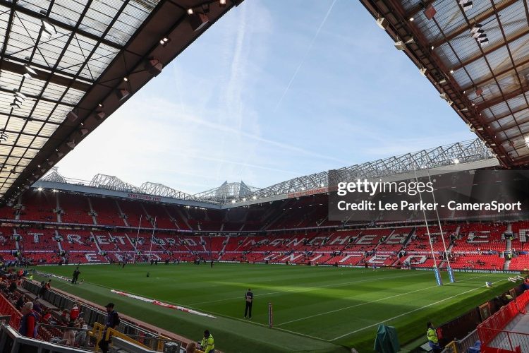 Bạn biết gì về sân bóng đá chuẩn FIFA?