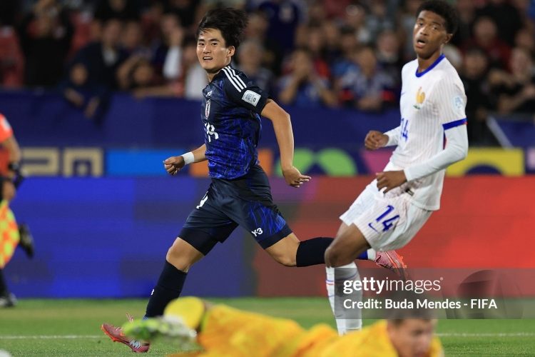 Luật bóng đá quốc tế có gì?