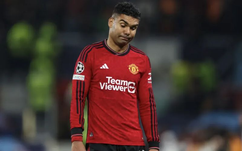 MU muốn gia hạn hợp đồng với Casemiro nhưng phải giảm lương