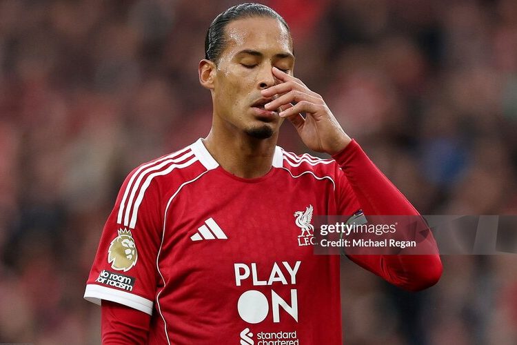 Liverpool đang rơi vào khủng hoảng?