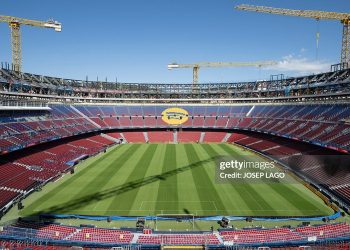 Nội tình sân Camp Nou của Barcelona