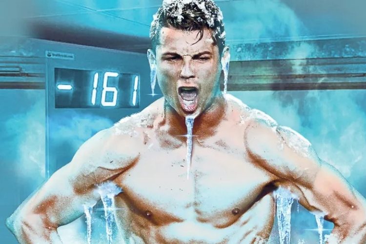 Vì sao cầu thủ như Ronaldo ngâm mình trong bồn nước đá sau trận đấu?
