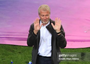 2,5 tỷ bảng của Abramovich giờ ở đâu?