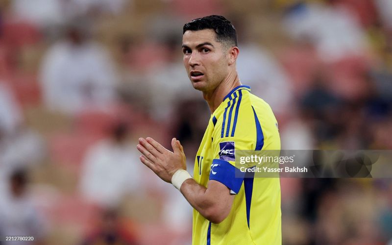 Ronaldo làm thay đổi bóng đá Saudi Arabia