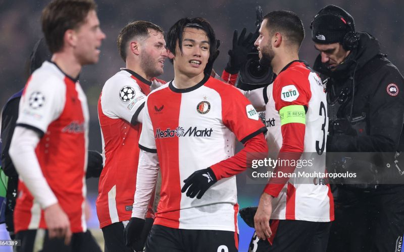 Ueda là trụ cột của Feyenoord