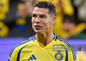 Ronaldo gây chấn động, tiết lộ sự thật về khối tài sản tỷ đô