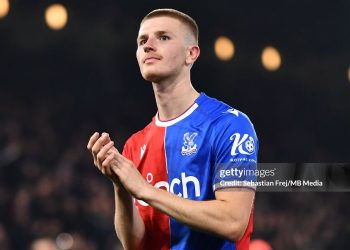 Ngôi sao Crystal Palace thành hàng hot