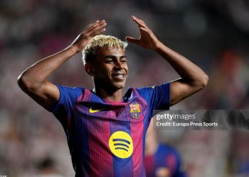 Yamal thành ‘mồi ngon’ của truyền thông