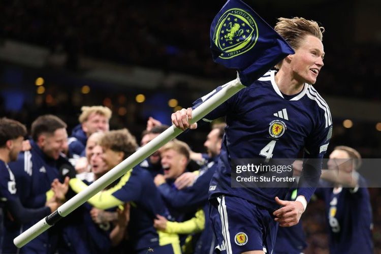 Người hùng McTominay