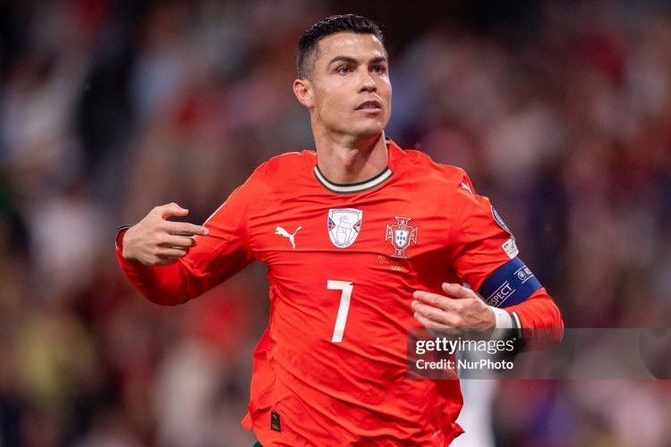 Thông số gây kinh ngạc về thể trạng của Ronaldo