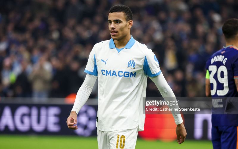 Greenwood bị cầu thủ Jamaica phản ứng