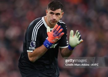 MU đã đúng với Emi Martinez