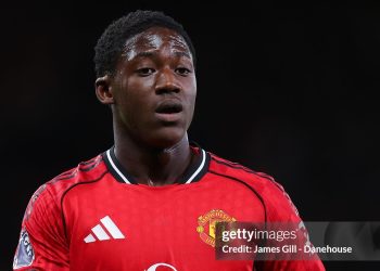 MU hãy giải thoát cho Kobbie Mainoo