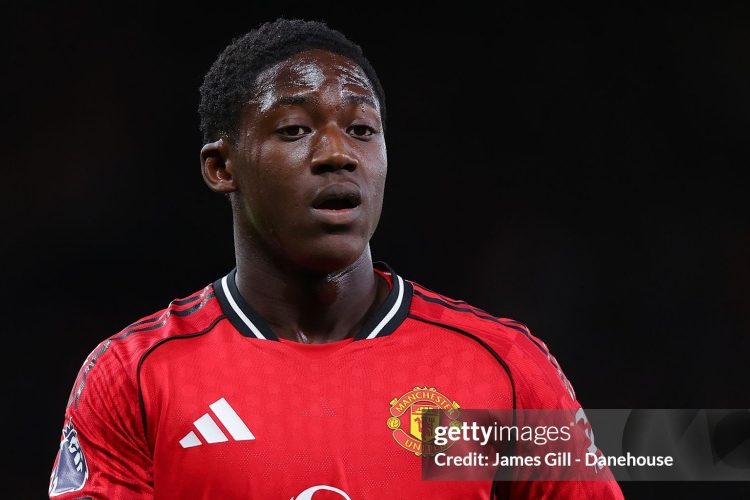 MU hãy giải thoát cho Kobbie Mainoo