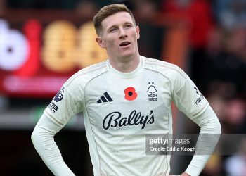 Nước đi đầu tiên của MU trong vụ Elliot Anderson – bom tấn được cả thế giới chờ đợi