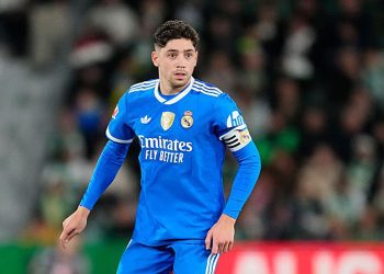 Khủng hoảng tại Real Madrid: Valverde nguy cơ rời đi