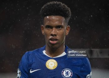 Chelsea có nên để Estevao đá chính thường xuyên?