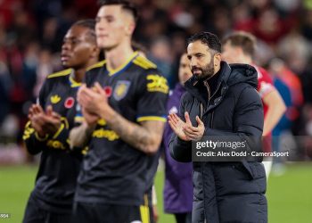 Nhìn lại trận Manchester United bị Nottingham cầm hòa