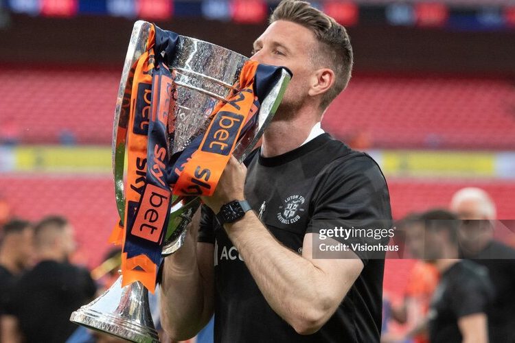 Wolves có thể trông đợi gì từ tân HLV?