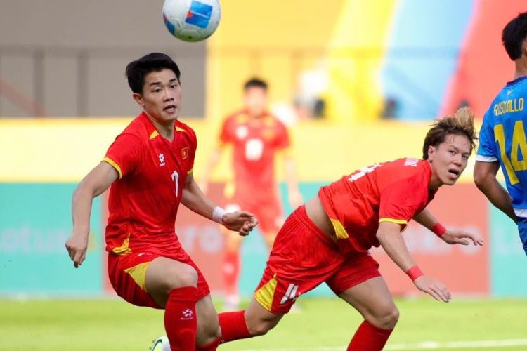 CĐV Thái Lan gây sức ép lên U22 Việt Nam