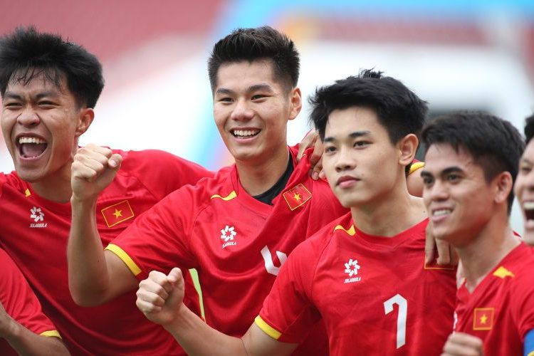Động thái kỳ lạ trước chung kết bóng đá nam SEA Games 33