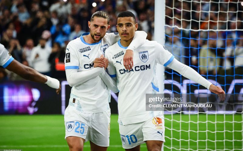 Greenwood tỏa sáng ở Marseille