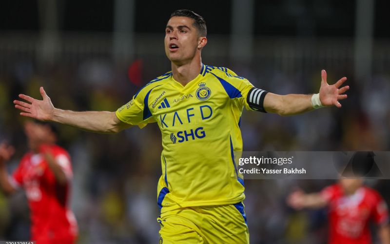 Ronaldo trong màu áo Al Nassr