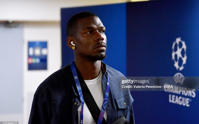 Pogba bị chỉ trích vì nhận giải thưởng