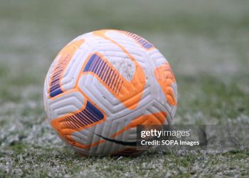 Boxing Day khốc liệt sau ánh đèn lễ hội