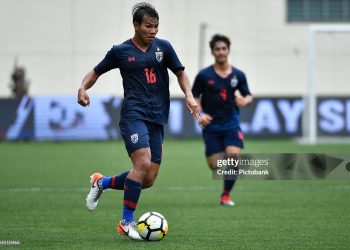 U22 Thái Lan nhận thưởng sau trận thắng Timor Leste