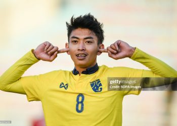 U22 Thái Lan nhận thưởng sau trận thắng Timor Leste