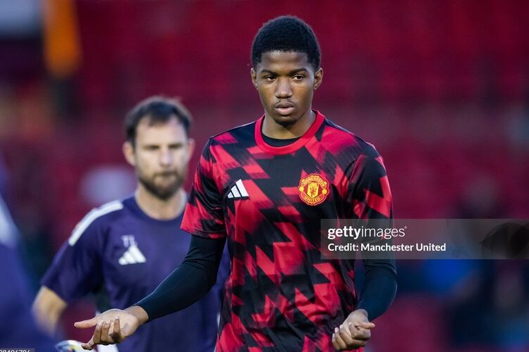 Chido Obi đang làm gì tại Manchester United?