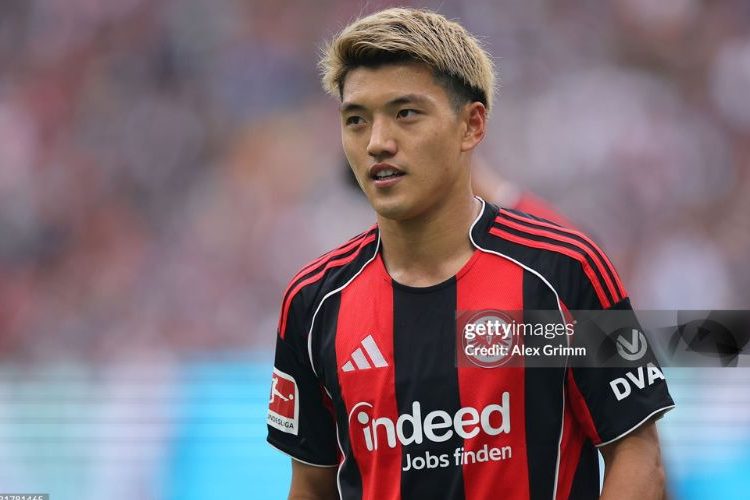 Hiện tượng bóng đá Nhật Bản trên đất Đức