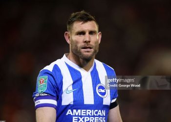Ngả mũ với James Milner
