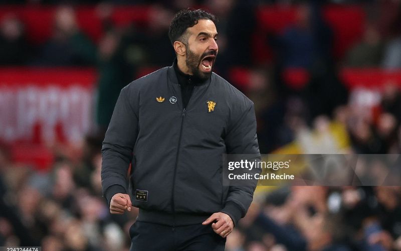 MU từ chối đề nghị chuyển nhượng của Amorim